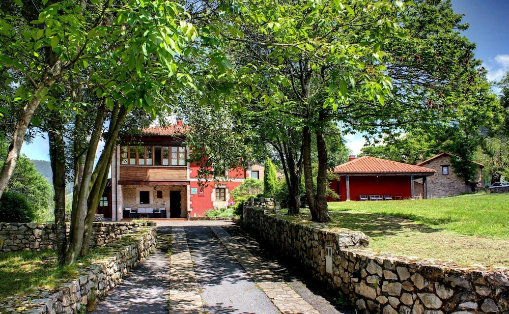 Coviella Hotel Rural 55/63