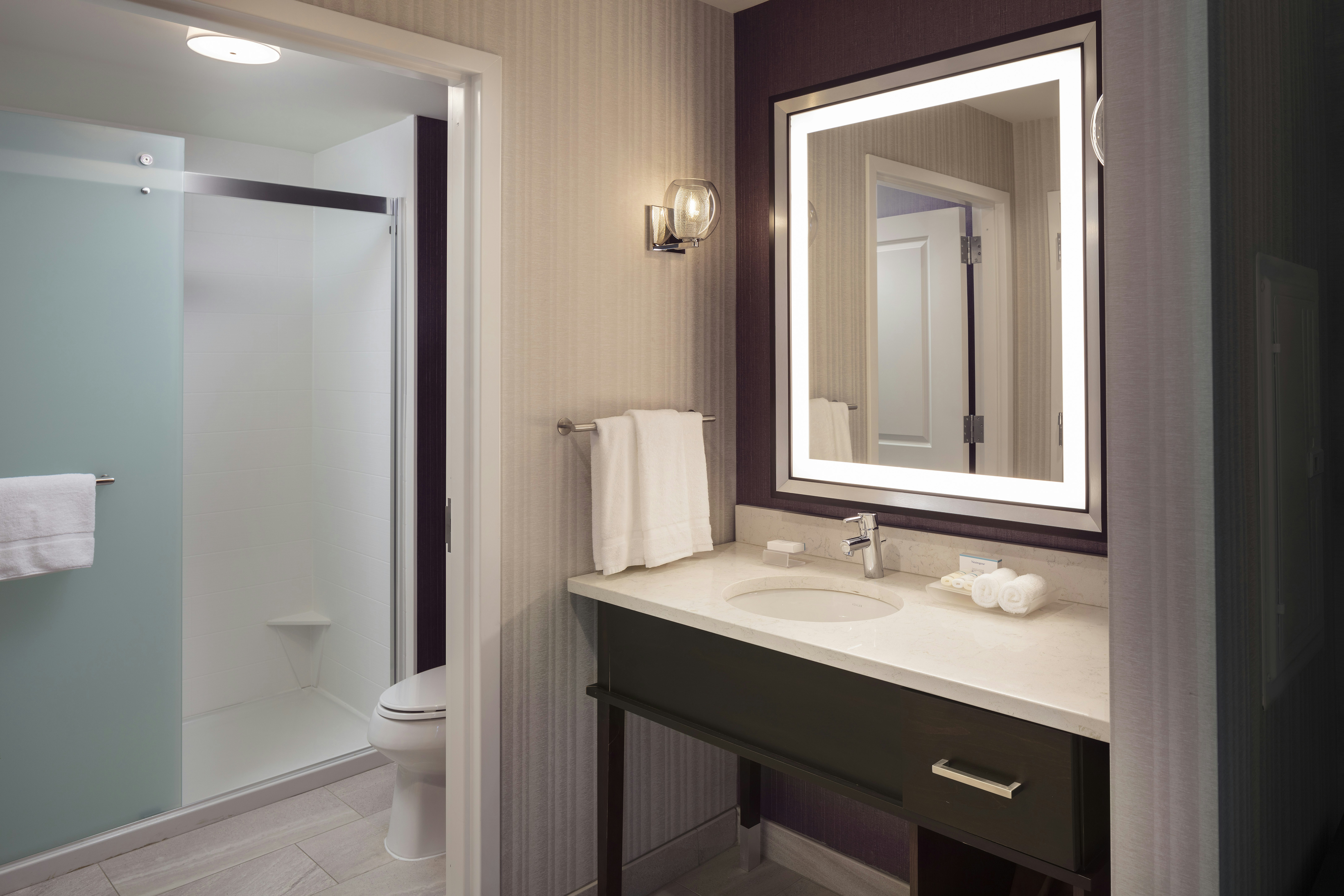 جناح استوديو بسرير كينج، Homewood Suites By Hilton Needham Boston 3/3