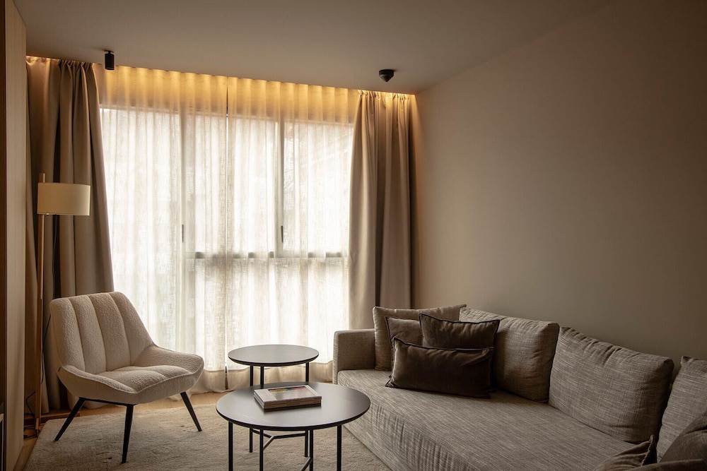 The Blackpine Hotel, Small Luxury Hotels 28/46