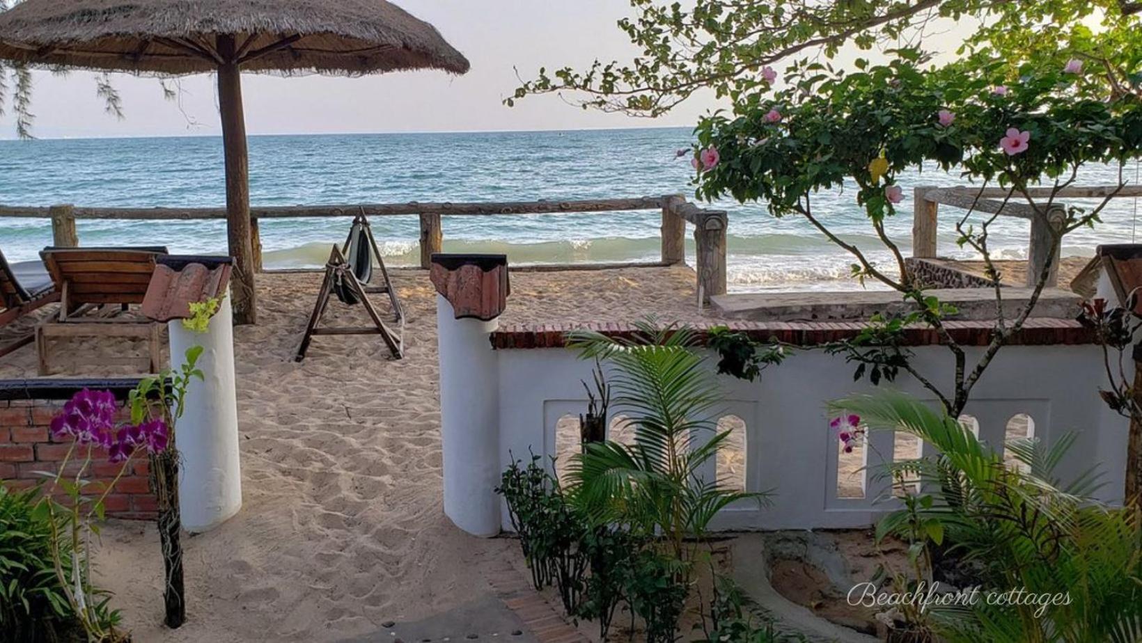 Room, Queen Bed, Beach Front