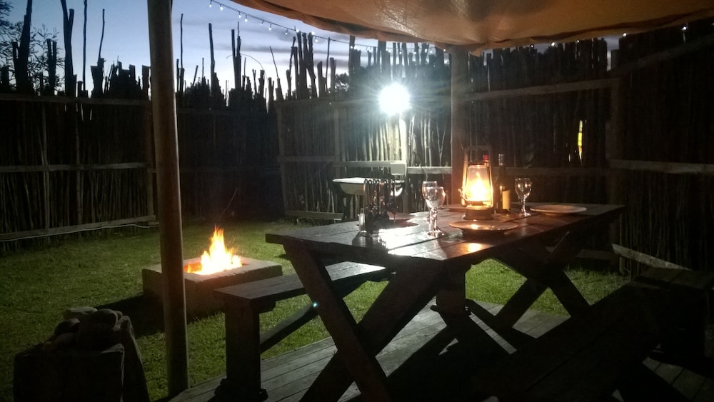 Green Hills Forest Lodge 20/27