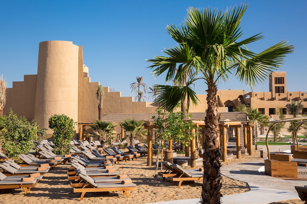 Terra Solis Dubai - Adults Only 34/42