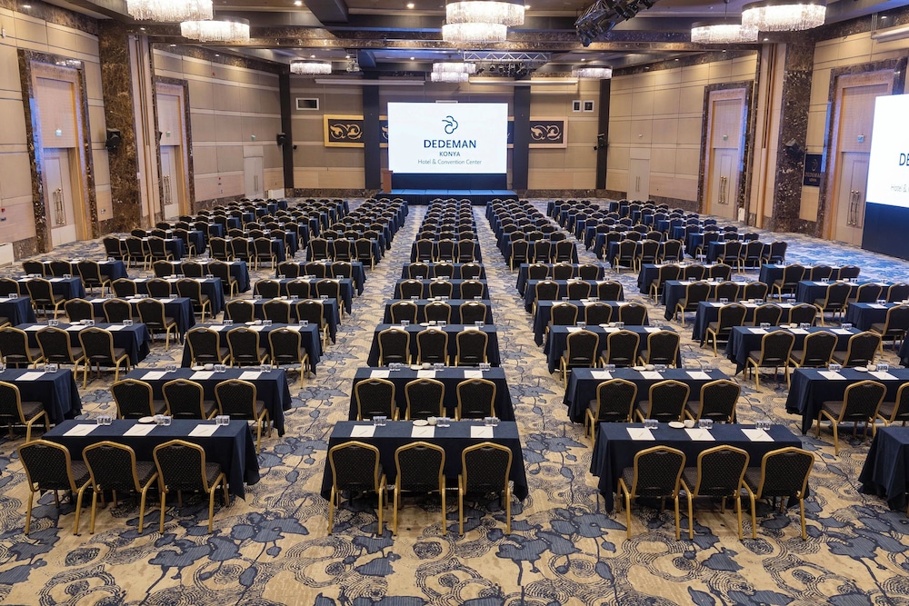 Dedeman Konya Hotel & Convention Center 60/72