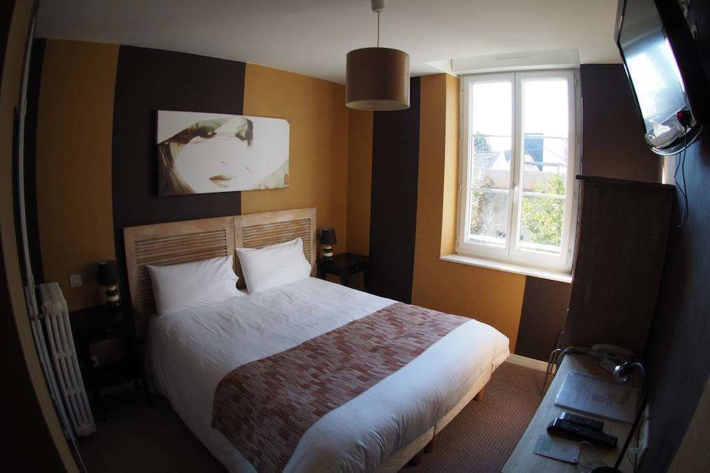 Hotel Mona Lisa 9/41