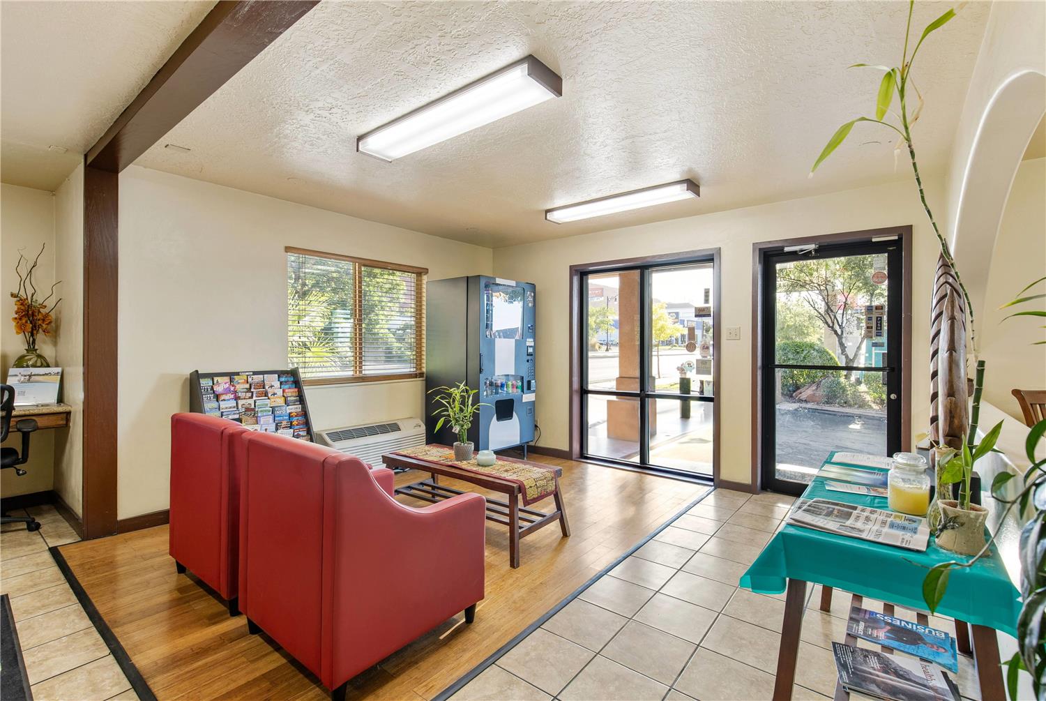 Super 8 By Wyndham St. George UT 3/23