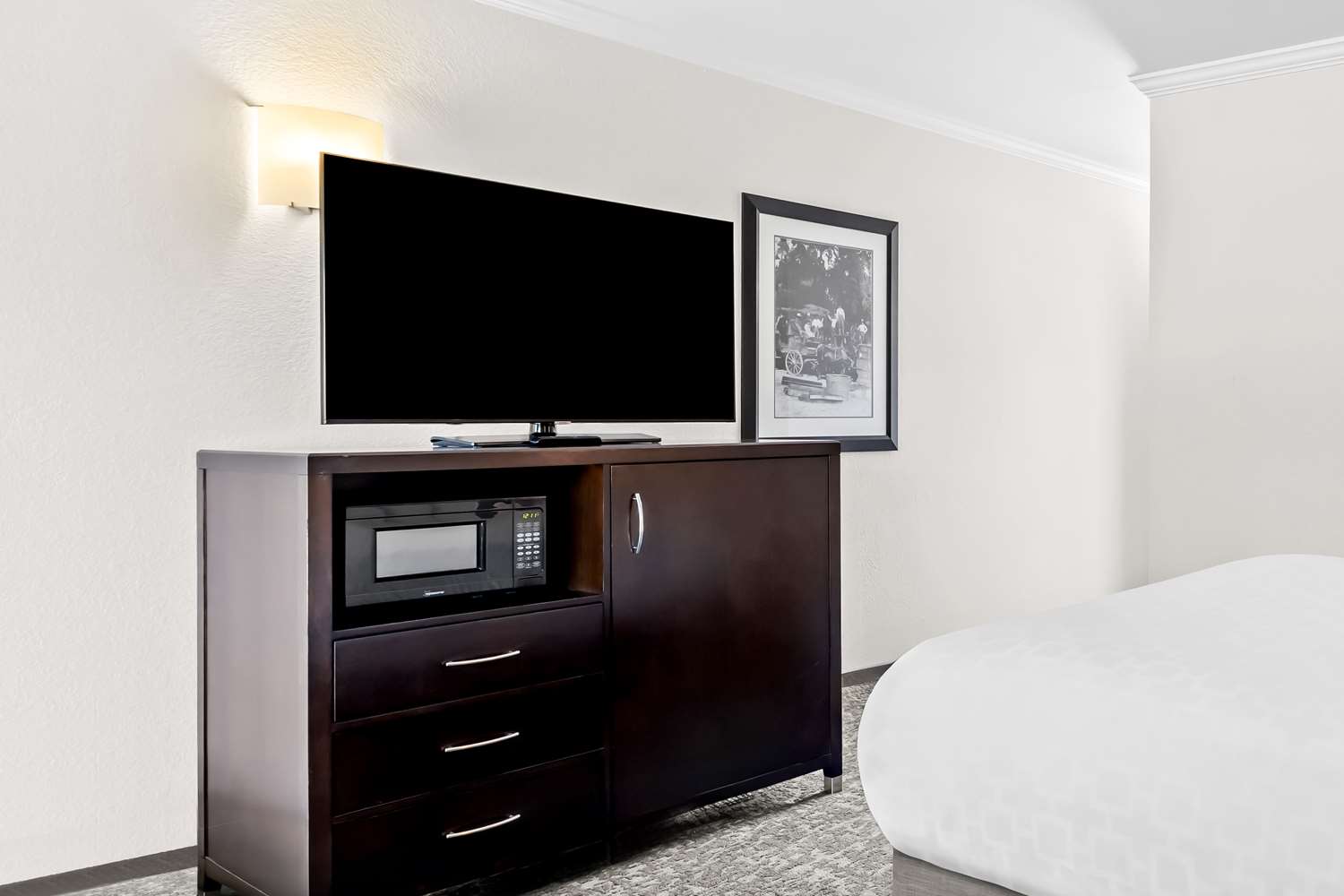 Best Western Garden Inn 16/35