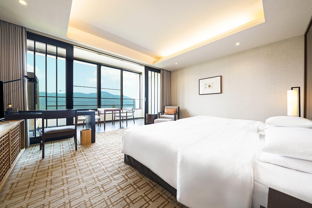 Hyatt Regency Hakone Resort and Spa 19/76