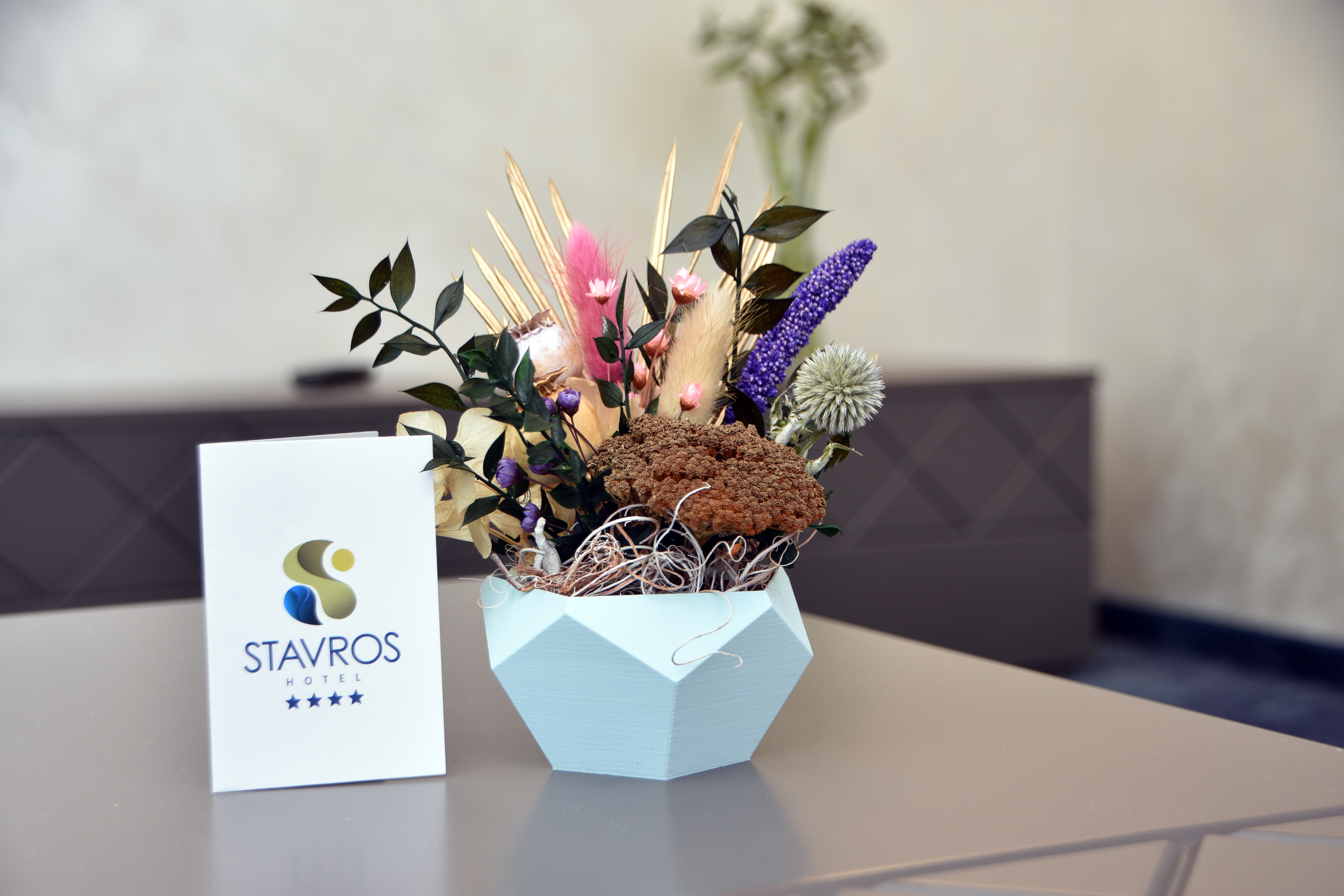 Stavros 28/50