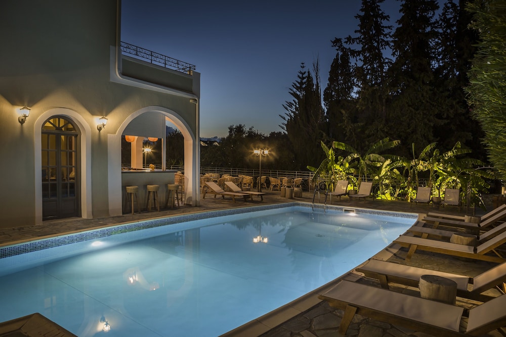 La Signora Hotel 27/50