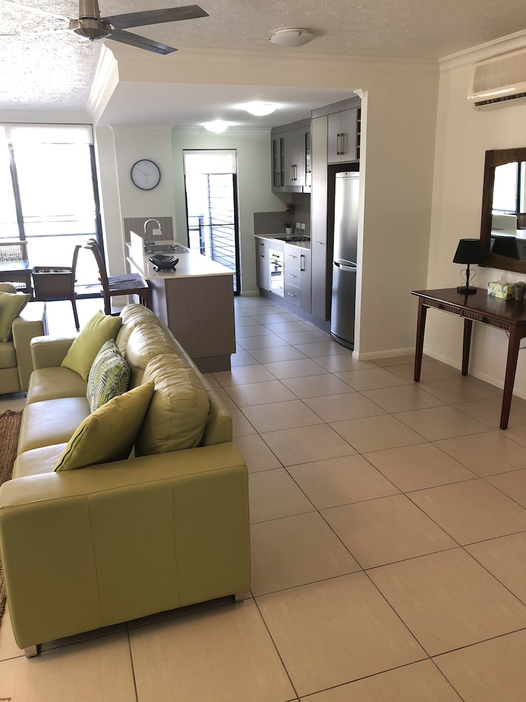 Elysium Apartments 34/68