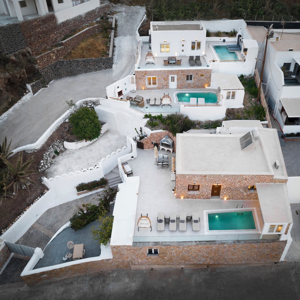 Dream Villa 5/50