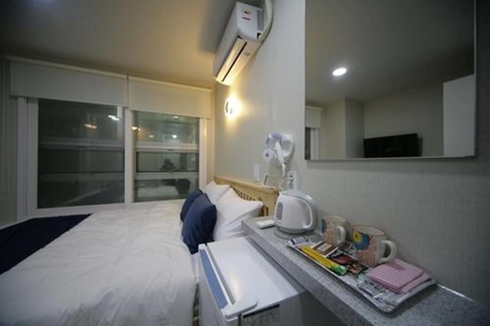 Stella Hostel 35/59