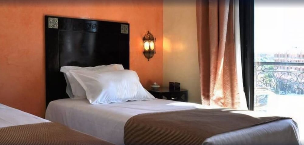 MONT GUELIZ HOTEL 20/34