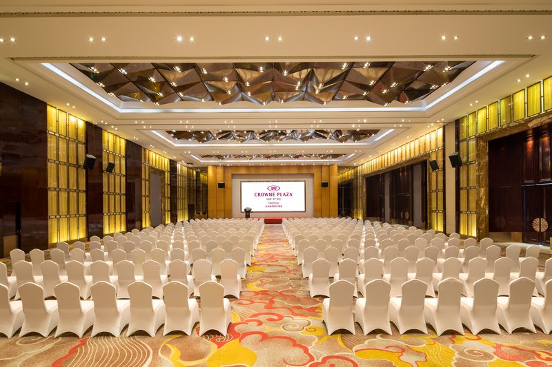 Crowne Plaza Taizhou 67/75