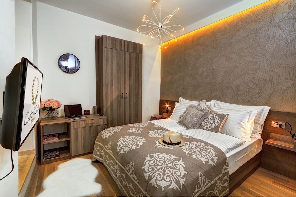 Centro Di Centri Rooms 39/77