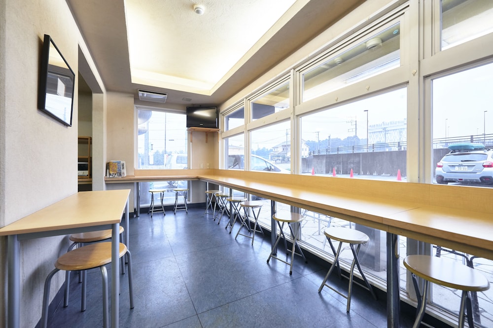 Select Inn Numazu 45/60