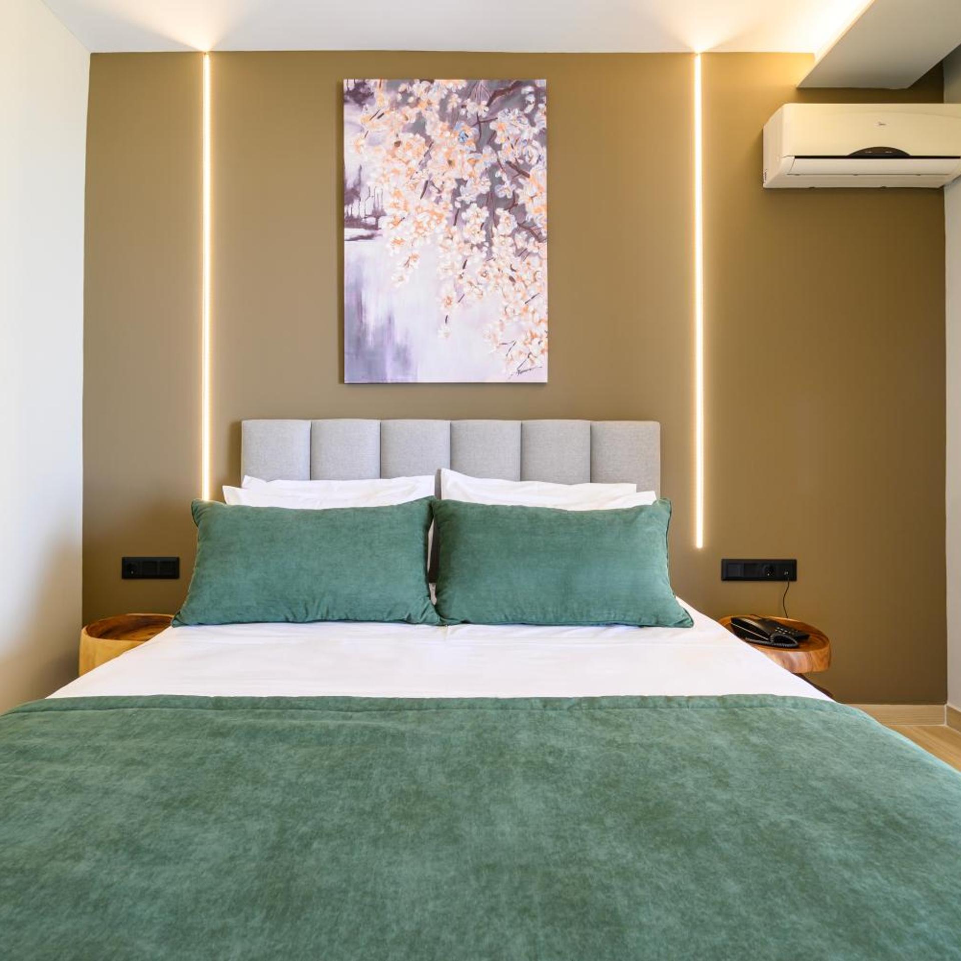 Deluxe, Suite