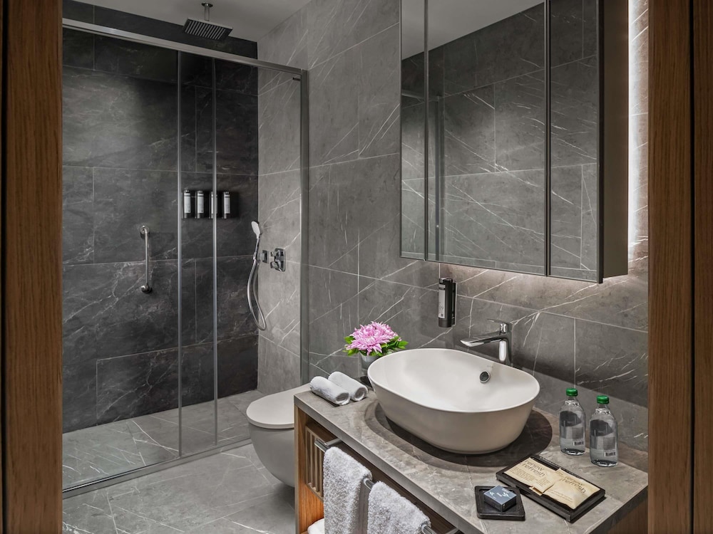 Movenpick Living Istanbul Saklivadi 58/59