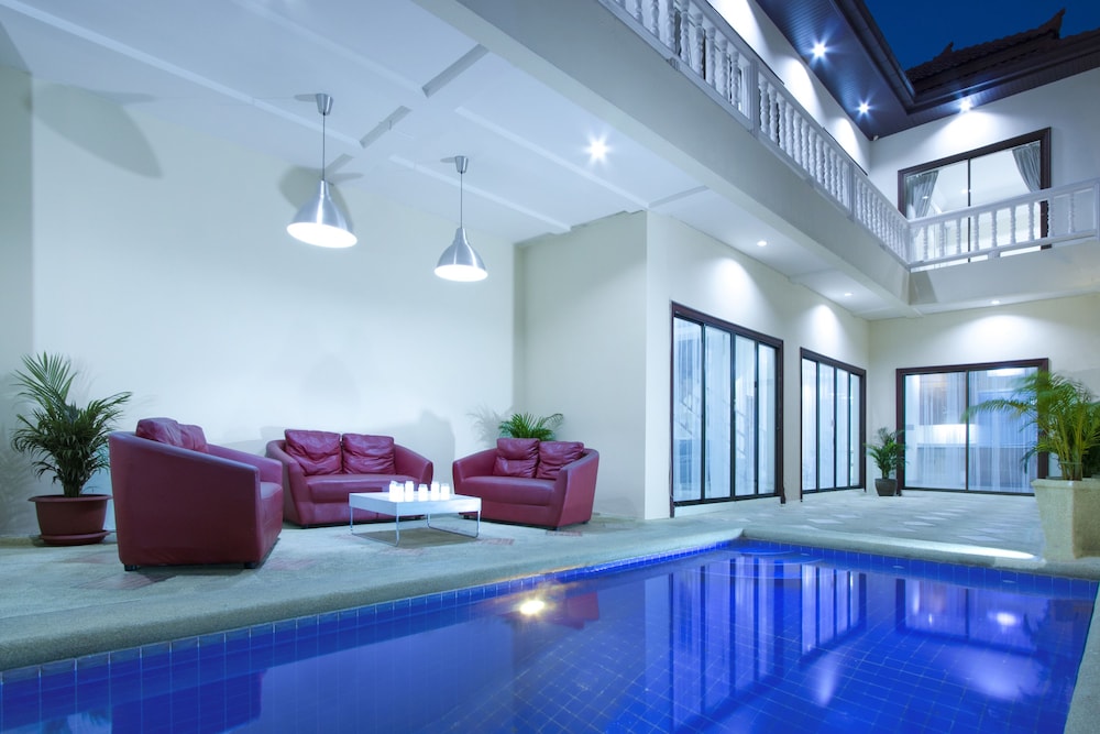 Avoca Pool Villas 37/50