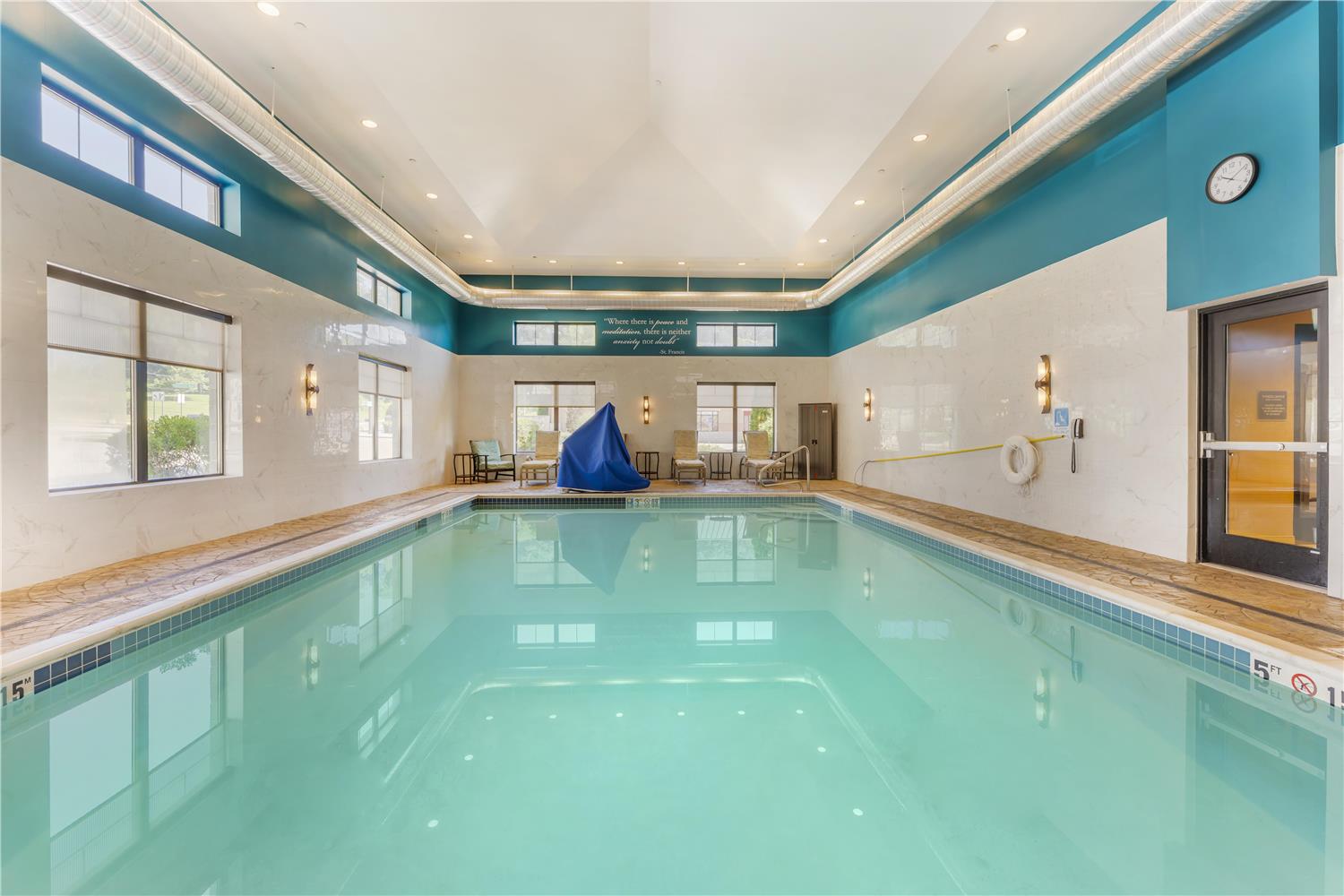 Best Western Plus Franciscan Square Inn and Suites Steubenville 21/47