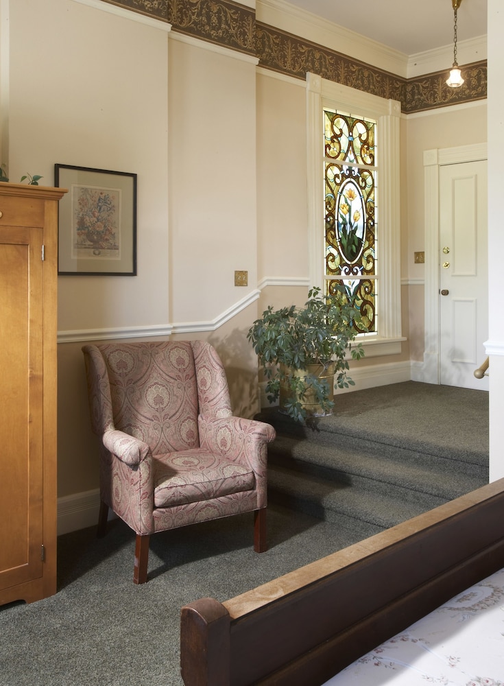 Washington House Inn 39/70
