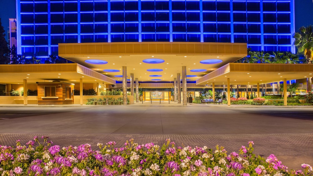 Disneyland Hotel in ANAHEIM - CA