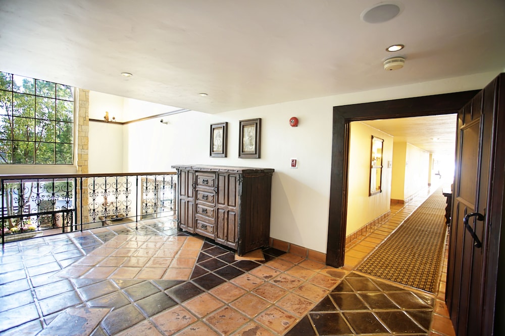 Hotel Pepper Tree Boutique Kitchen Studios Anaheim 13/68