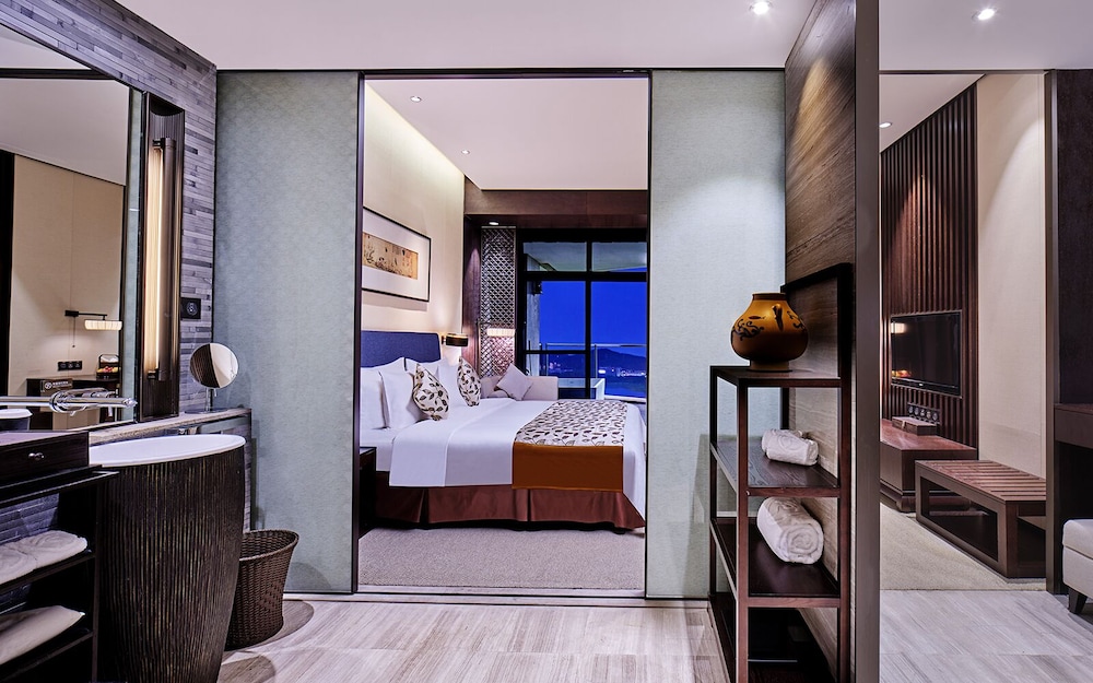 Shenzhen Castle Hotel 28/70