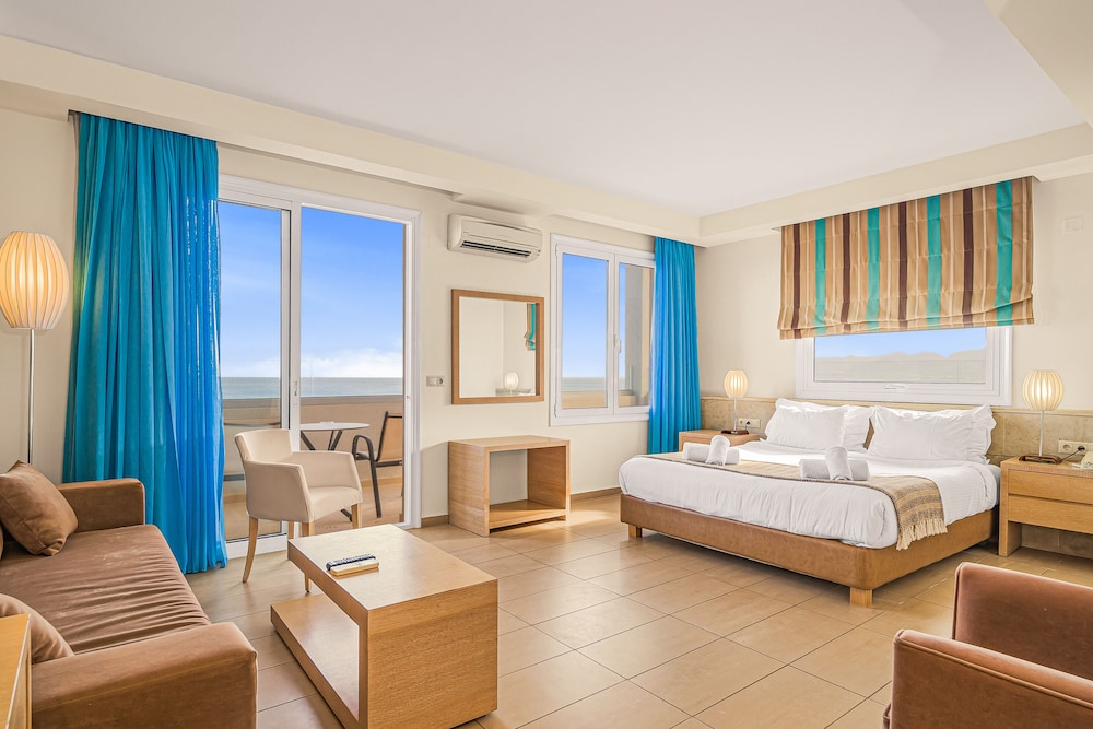 Glaros Beach Hotel 12/50