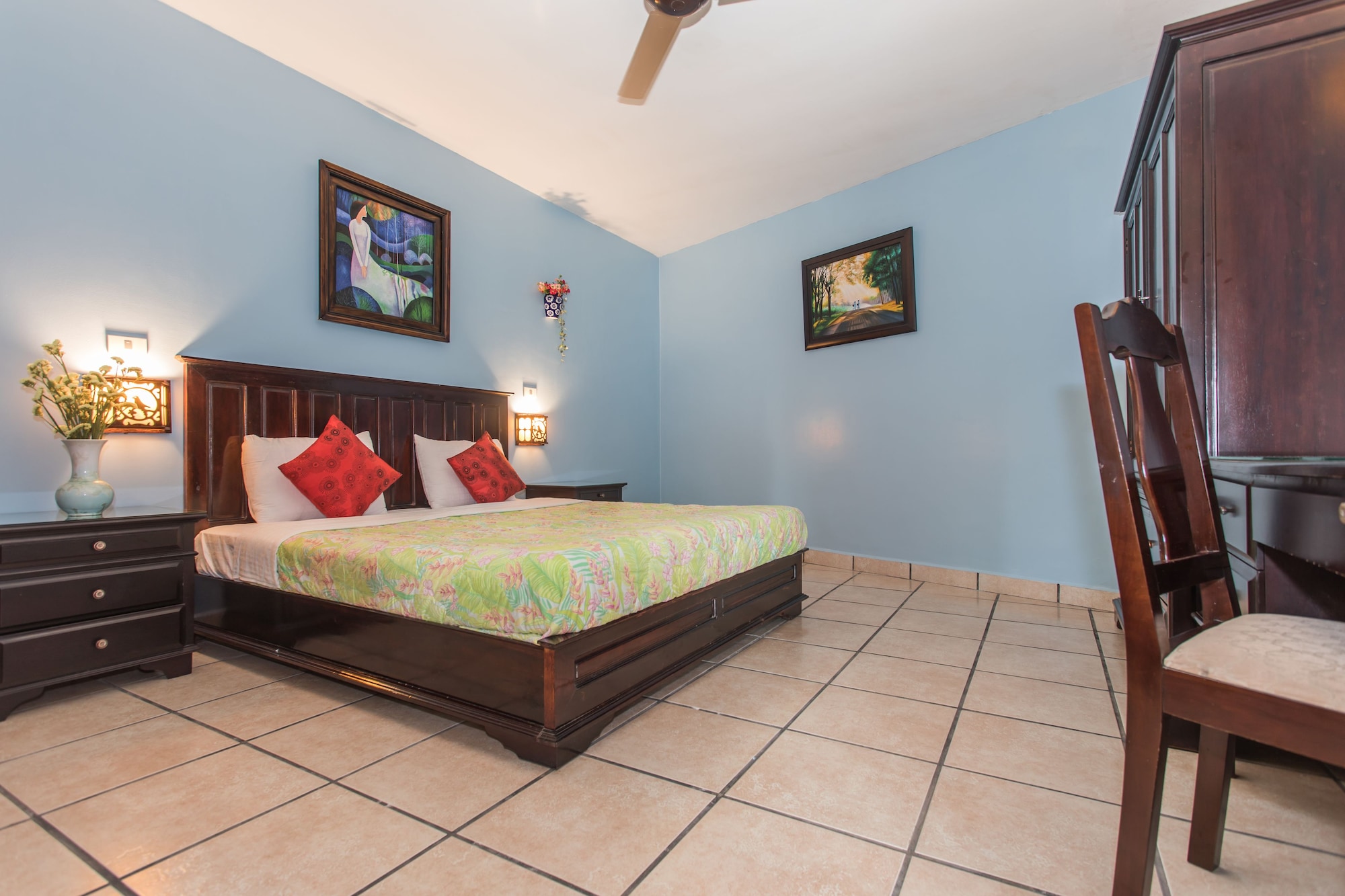 FAMILY SUITE, GARDEN VIEW