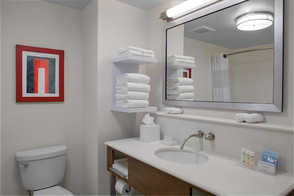 Hampton Inn And Suites Columbus Scioto Downs 10/40