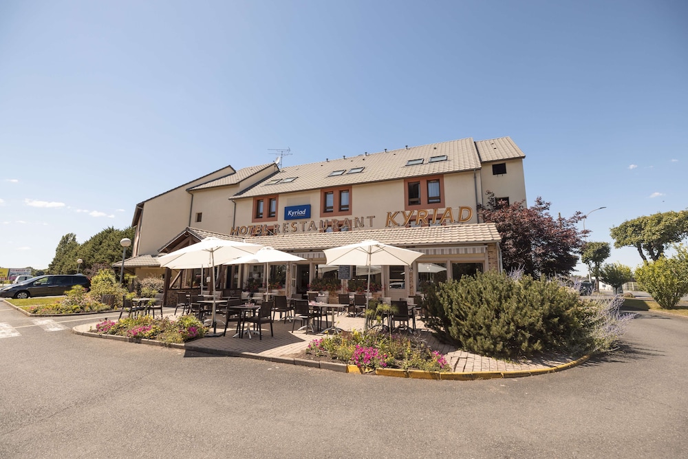 Kyriad Chateauroux 2/37