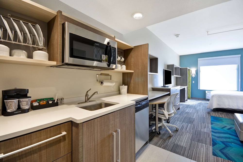 Home2 Suites by Hilton Perrysburg Levis Commons Toledo 49/51