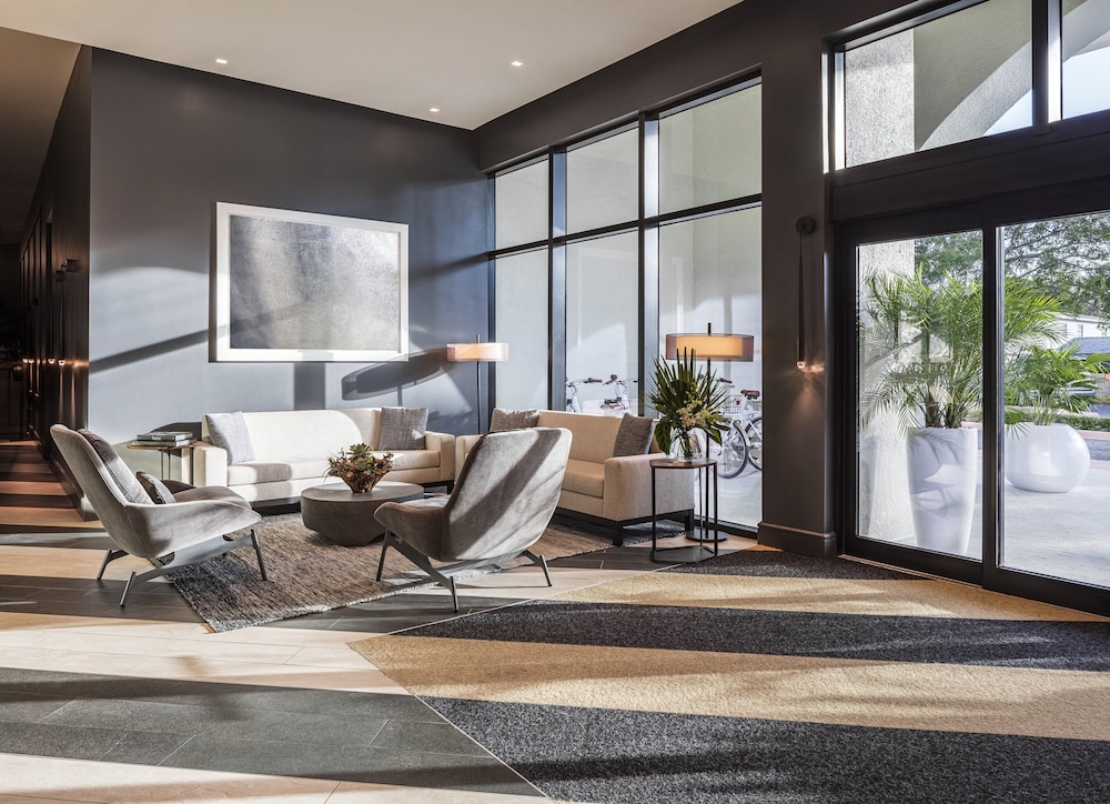 THesis Hotel Miami Coral Gables, Curio Collection by Hilton 58/80