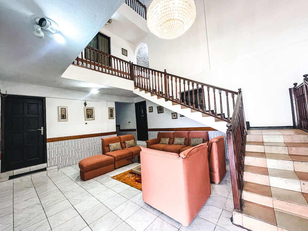 Hill View Hotel Mccarthy Hills 19/67