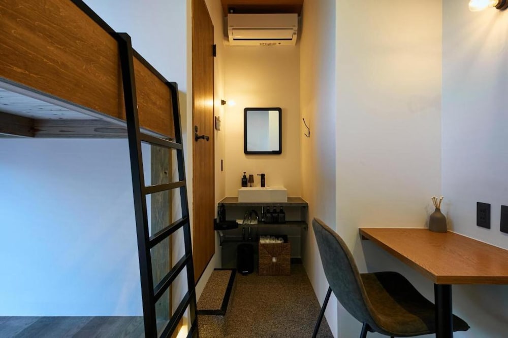 Mizuka Nakasu 5 - Unmanned Hotel - 36/50