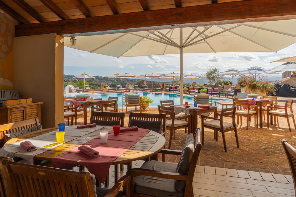 Felix Parco Degli Ulivi Hotel 67/82