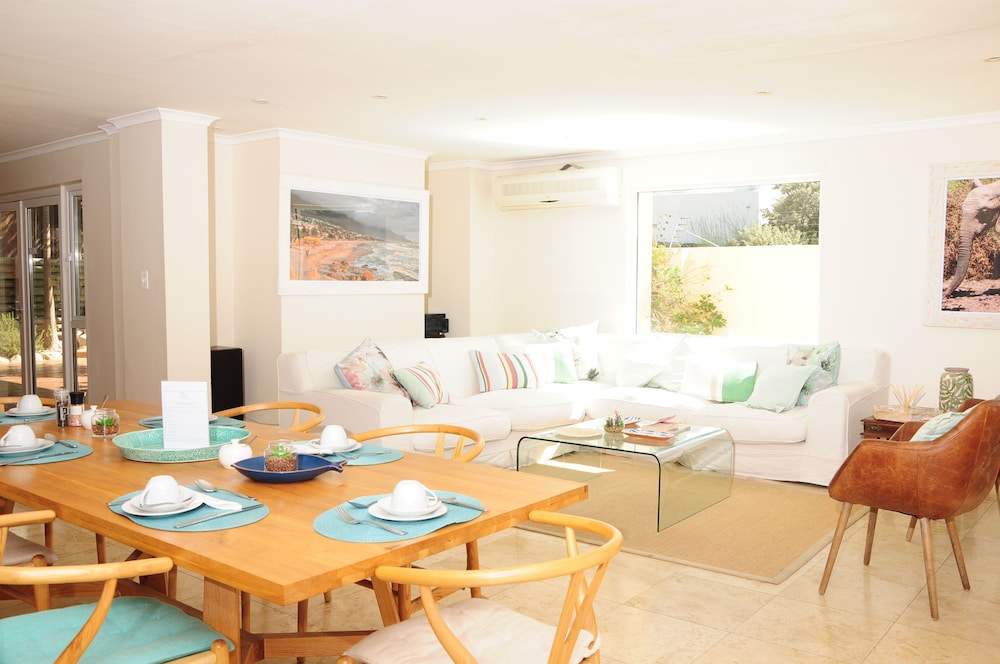 Hout Bay Breeze 25/50