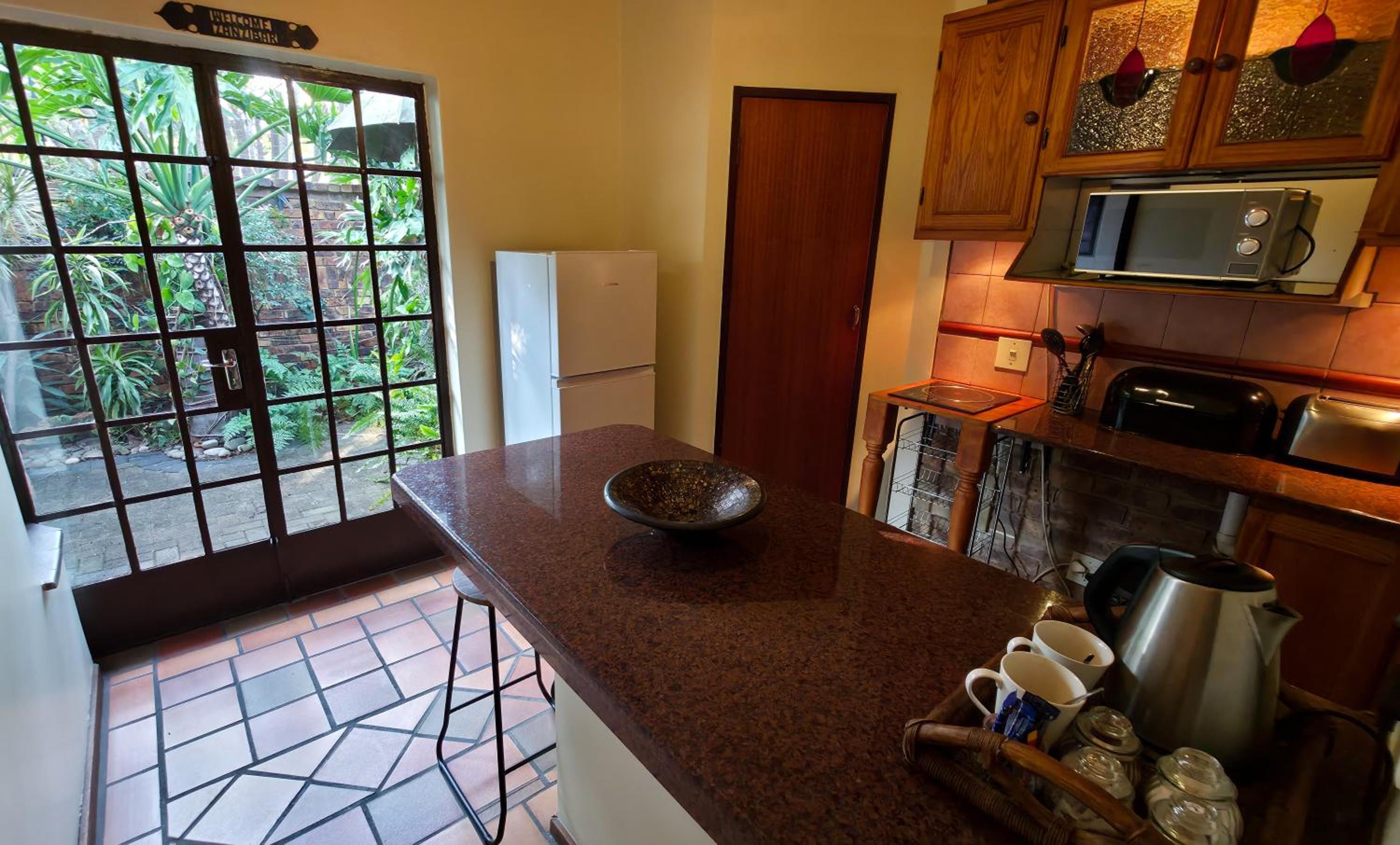 Africa House Guest House 8/23