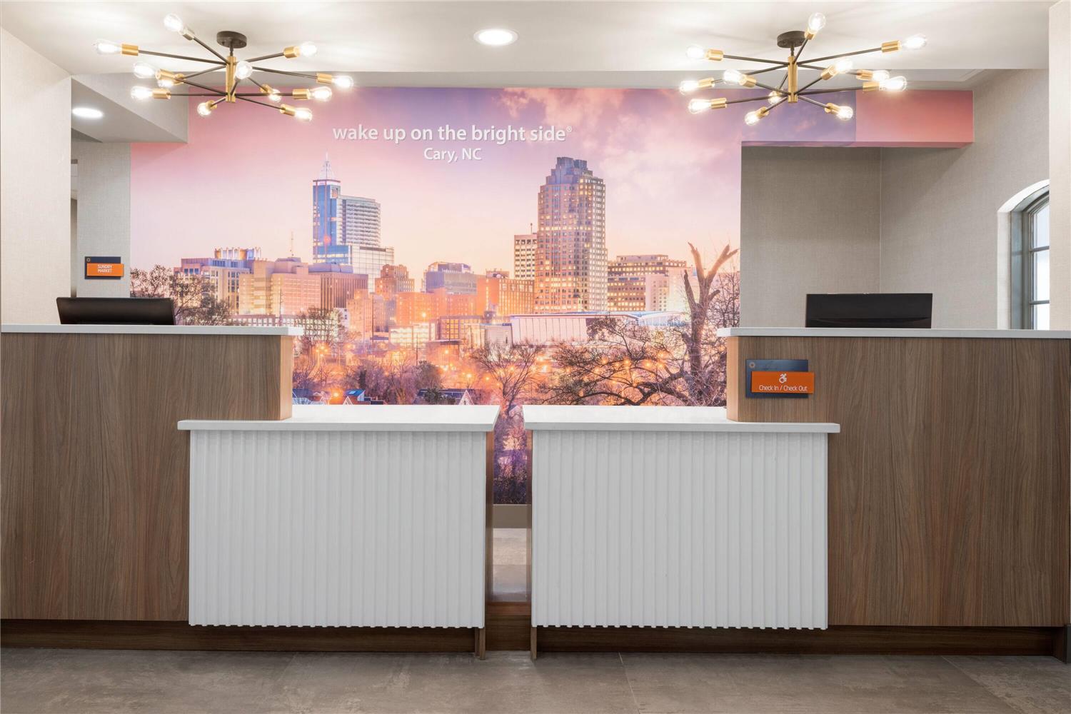 La Quinta Inn & Suites by Wyndham Raleigh Cary 4/44