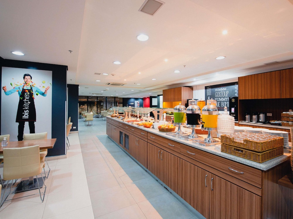 Ibis Curitiba Shopping 8/71