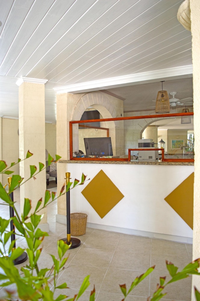 Barbados Beach Club 4/50