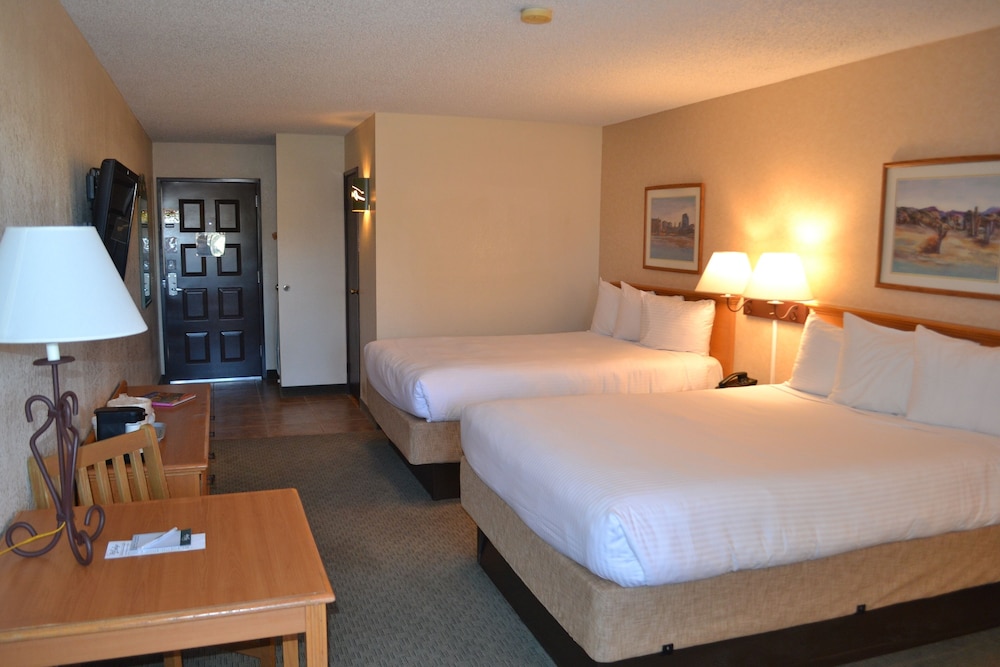 The Lodge At Cliff Castle Casino 34/34