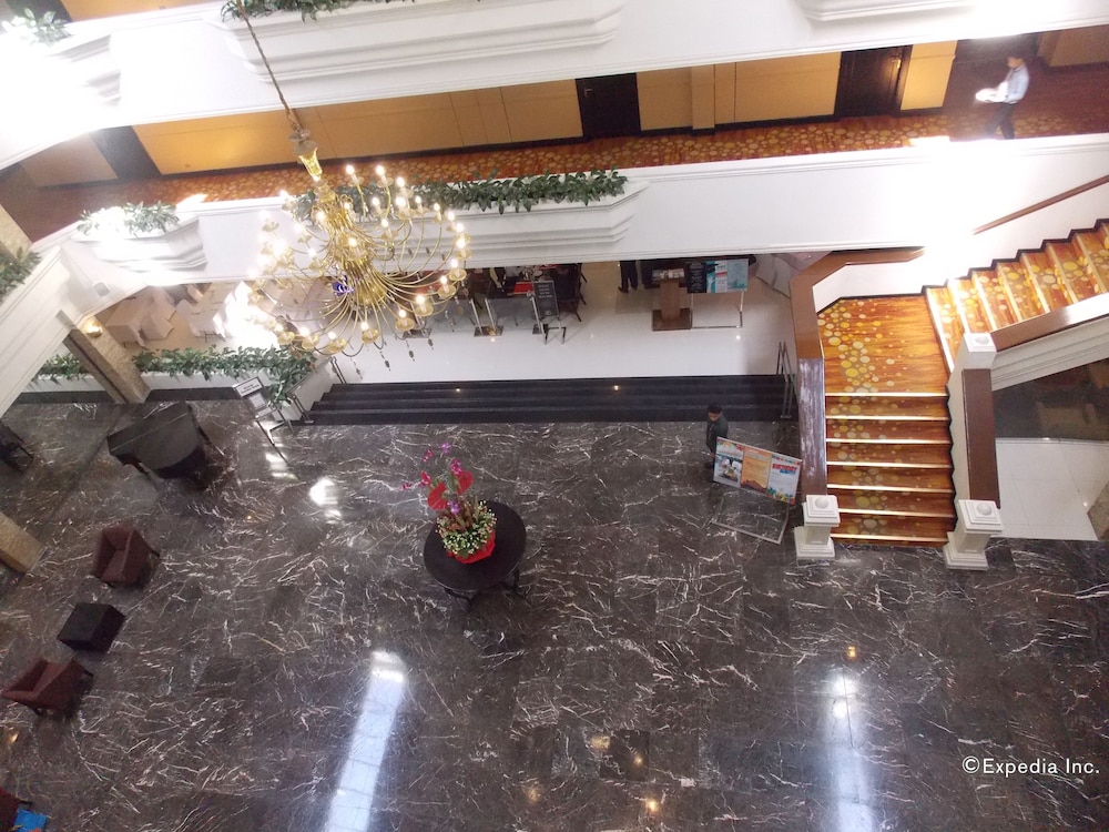 L'Fisher Hotel 24/50