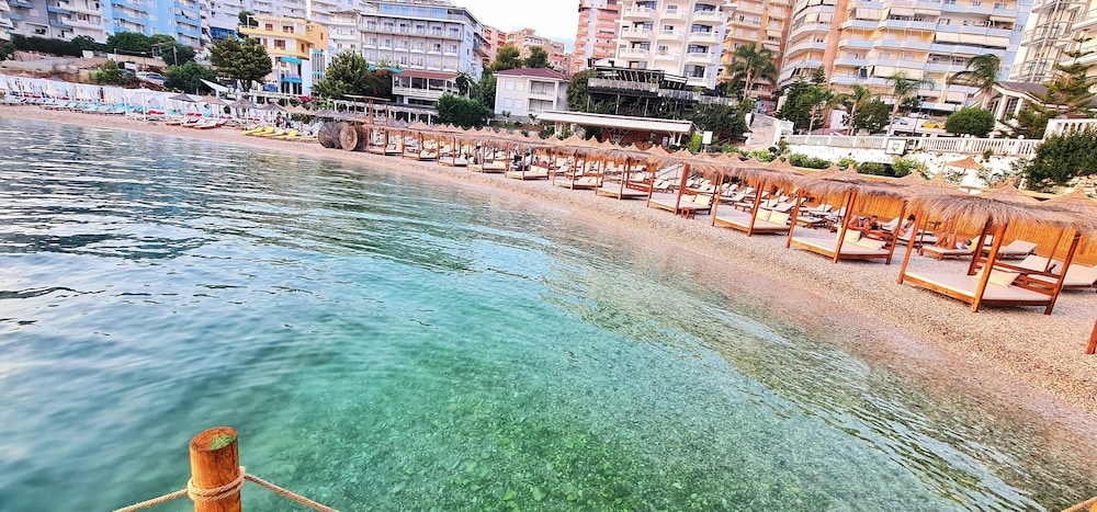 Hotel Apollon 49/64