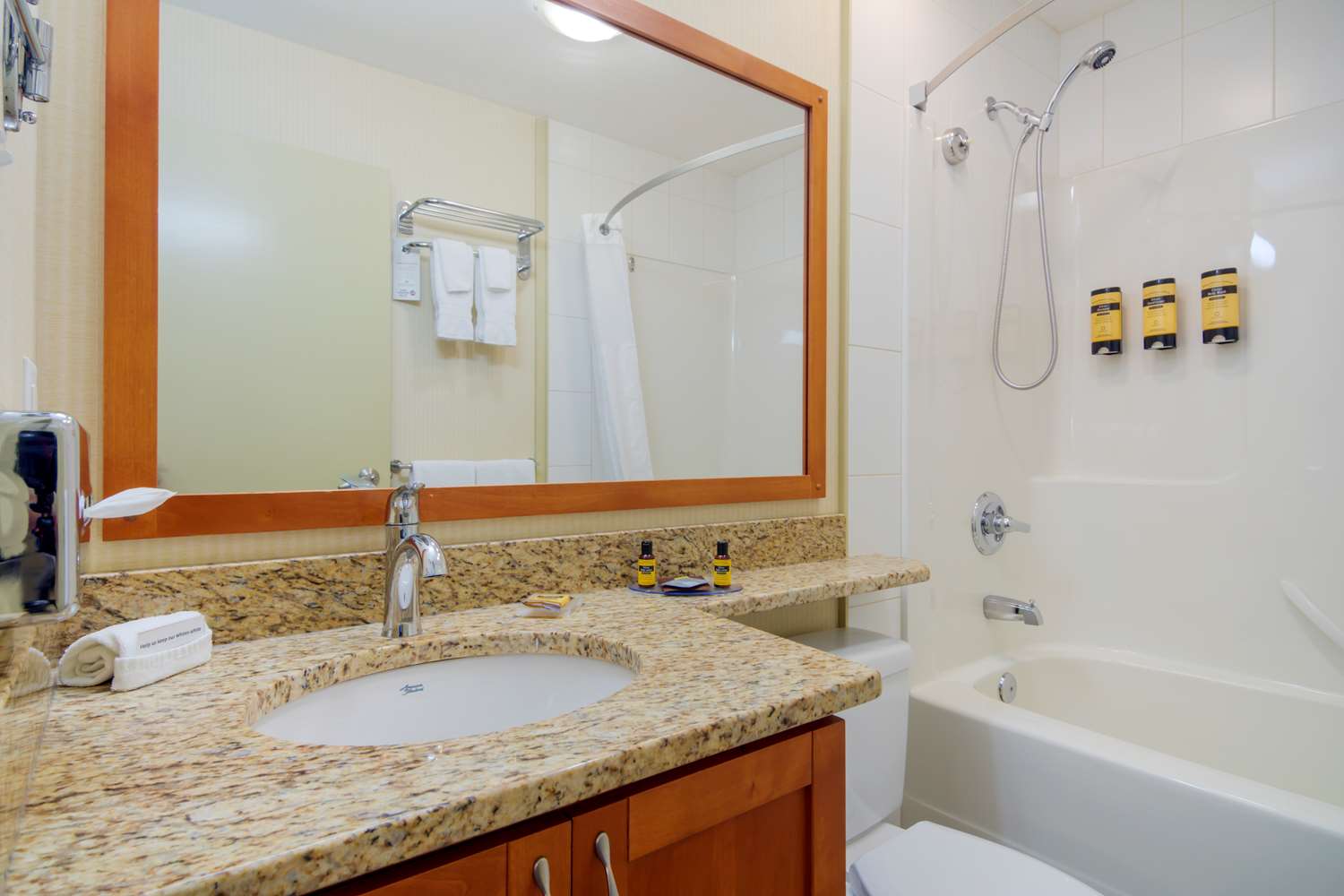 Best Western Plus Chemainus Inn 25/26