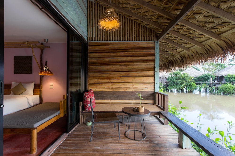 Sripakpra Boutique Resort 30/50