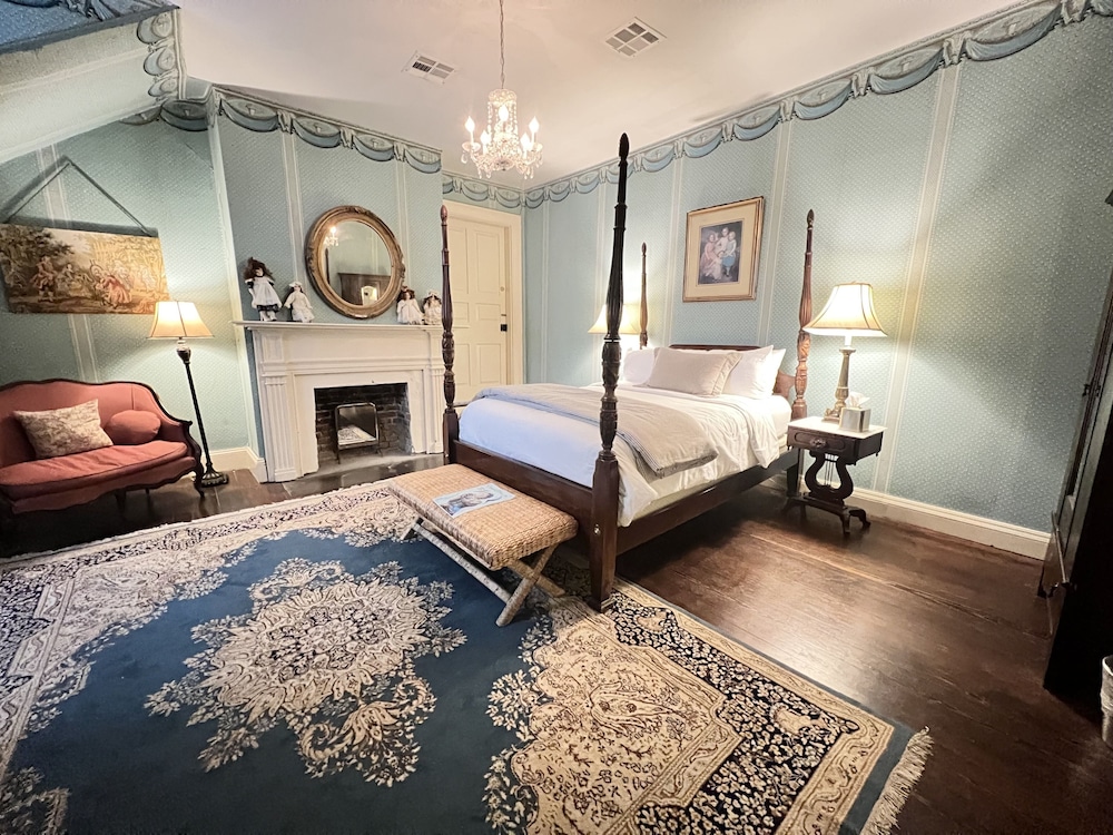 The Myrtles 28/50