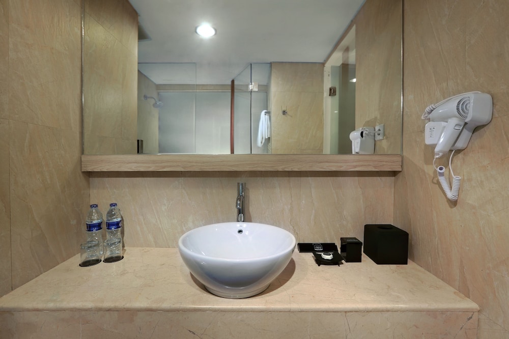Hotel Liberta Seminyak 10/50