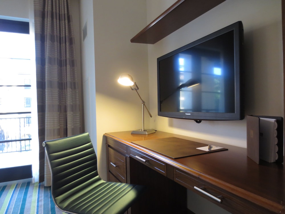 The Alfond Inn 26/36